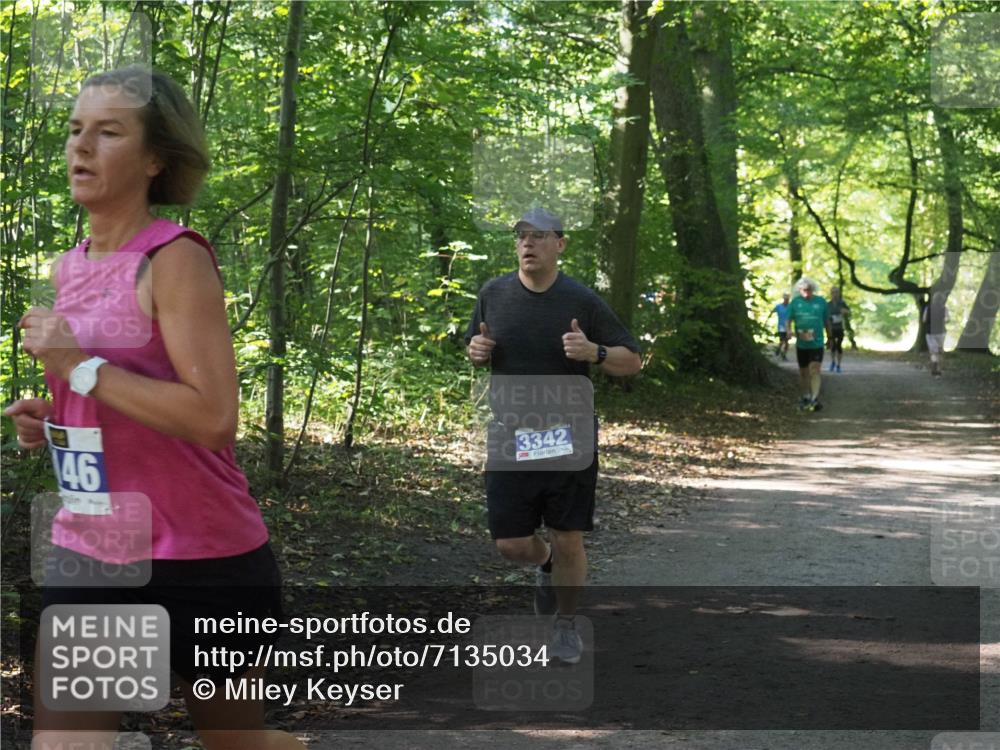 22.09.2024 - 32. Volkslauf durch das schöne Alstertal Miley Keyser http://msf.ph/oto/7135034 22.09.2024 10:50:41 Laufen 46, 3342 meine-sportfotos.de
