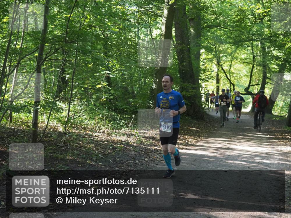 22.09.2024 - 32. Volkslauf durch das schöne Alstertal Miley Keyser http://msf.ph/oto/7135111 22.09.2024 10:50:04 Laufen 3317 meine-sportfotos.de