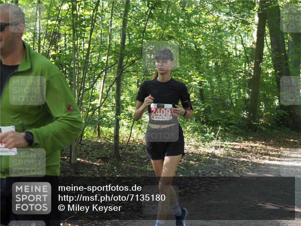 22.09.2024 - 32. Volkslauf durch das schöne Alstertal Miley Keyser http://msf.ph/oto/7135180 22.09.2024 10:49:17 Laufen 2409 meine-sportfotos.de