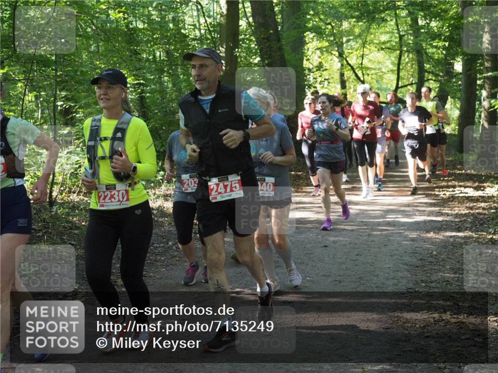 22.09.2024 - 32. Volkslauf durch das schöne Alstertal Miley Keyser http://msf.ph/oto/7135249 22.09.2024 10:48:54 Laufen 2230, 203, 2475, 140 meine-sportfotos.de