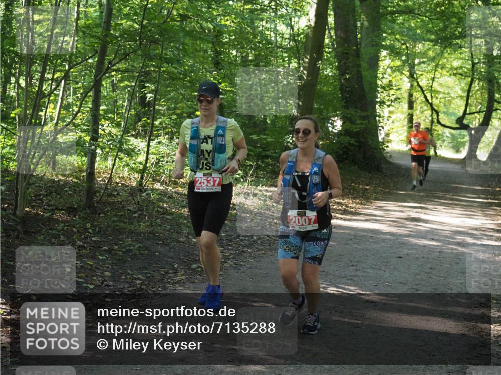 22.09.2024 - 32. Volkslauf durch das schöne Alstertal Miley Keyser http://msf.ph/oto/7135288 22.09.2024 10:48:32 Laufen 2537, 2007 meine-sportfotos.de