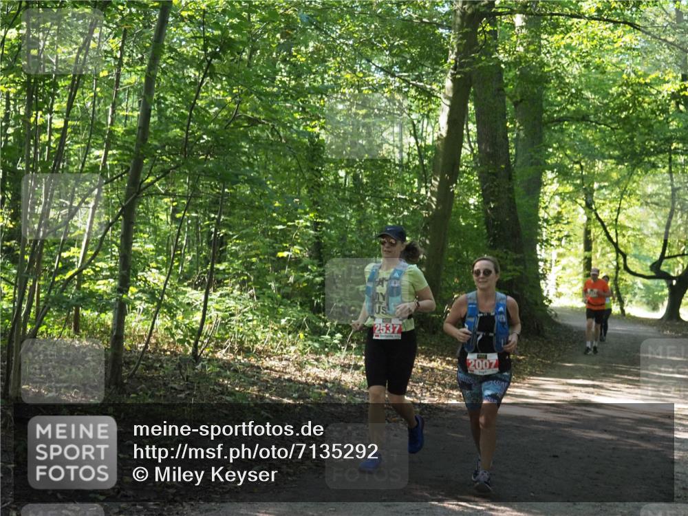 22.09.2024 - 32. Volkslauf durch das schöne Alstertal Miley Keyser http://msf.ph/oto/7135292 22.09.2024 10:48:31 Laufen 2537, 2007 meine-sportfotos.de