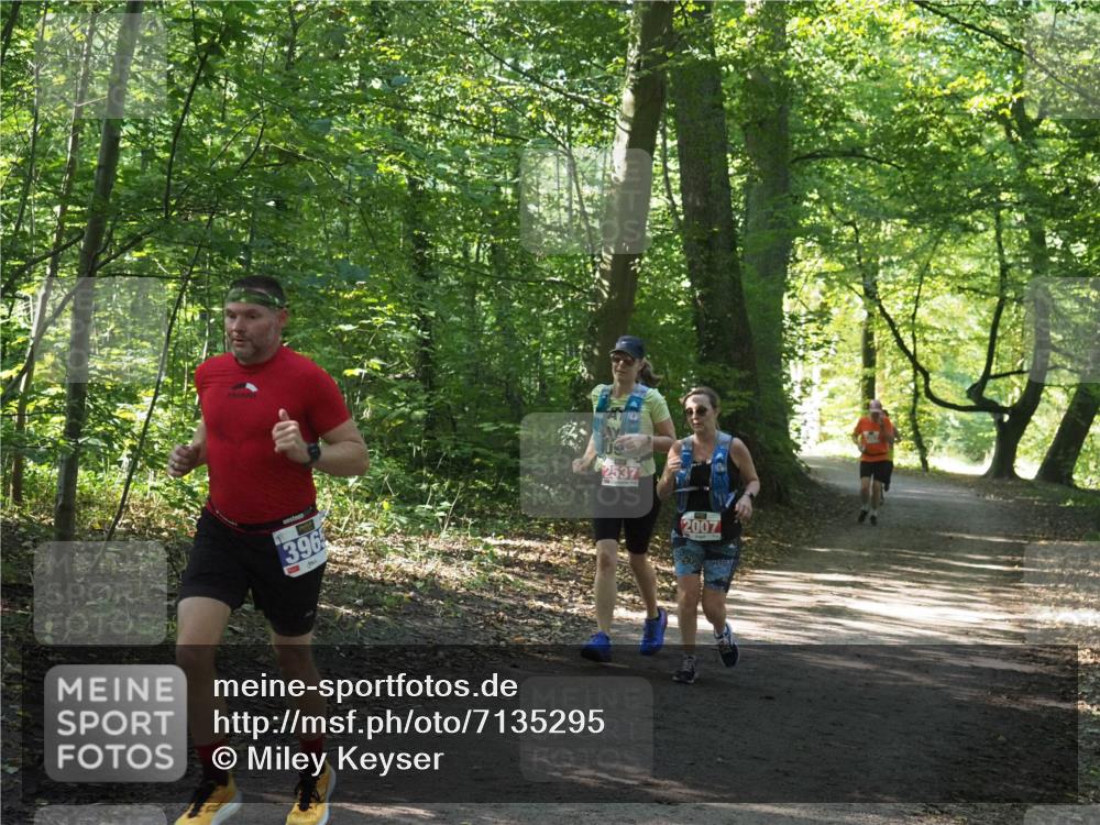 22.09.2024 - 32. Volkslauf durch das schöne Alstertal Miley Keyser http://msf.ph/oto/7135295 22.09.2024 10:48:30 Laufen 396, 2537, 2007 meine-sportfotos.de