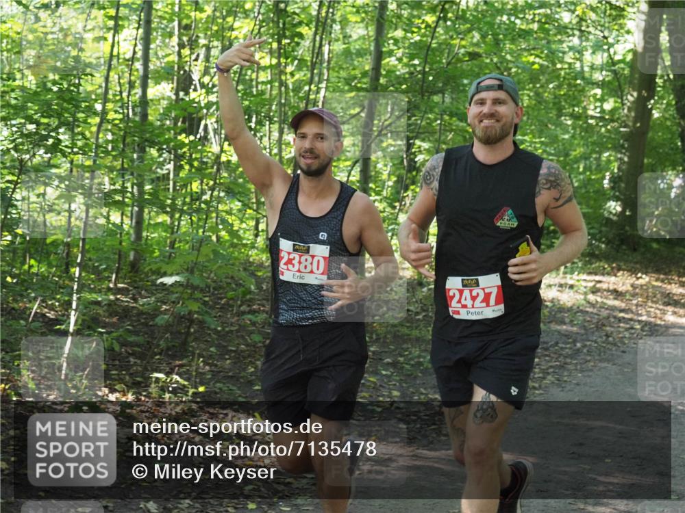 22.09.2024 - 32. Volkslauf durch das schöne Alstertal Miley Keyser http://msf.ph/oto/7135478 22.09.2024 10:47:15 Laufen 2380, 2427 meine-sportfotos.de