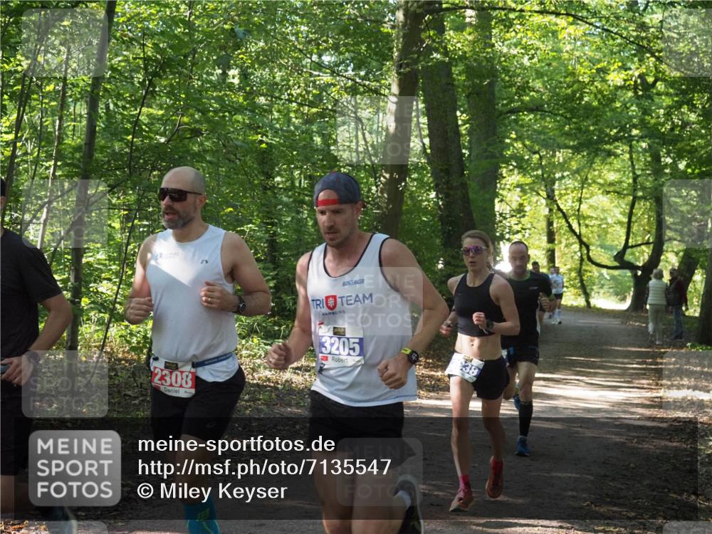 22.09.2024 - 32. Volkslauf durch das schöne Alstertal Miley Keyser http://msf.ph/oto/7135547 22.09.2024 10:46:48 Laufen 2308, 70, 3205 meine-sportfotos.de