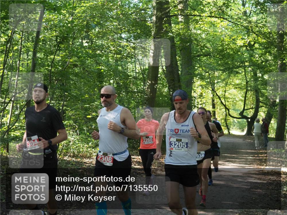 22.09.2024 - 32. Volkslauf durch das schöne Alstertal Miley Keyser http://msf.ph/oto/7135550 22.09.2024 10:46:48 Laufen 304, 2308, 2260, 3205, 938 meine-sportfotos.de