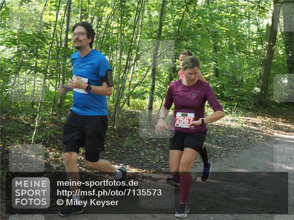 22.09.2024 - 32. Volkslauf durch das schöne Alstertal Miley Keyser http://msf.ph/oto/7135573 22.09.2024 10:46:38 Laufen 2567 meine-sportfotos.de
