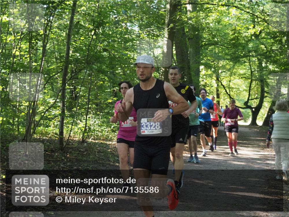 22.09.2024 - 32. Volkslauf durch das schöne Alstertal Miley Keyser http://msf.ph/oto/7135586 22.09.2024 10:46:34 Laufen 19, 3328 meine-sportfotos.de
