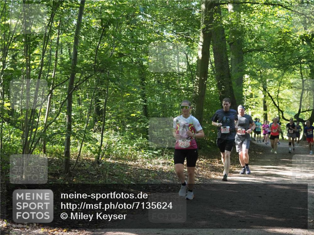 22.09.2024 - 32. Volkslauf durch das schöne Alstertal Miley Keyser http://msf.ph/oto/7135624 22.09.2024 10:46:22 Laufen 2286, 2038, 2451 meine-sportfotos.de