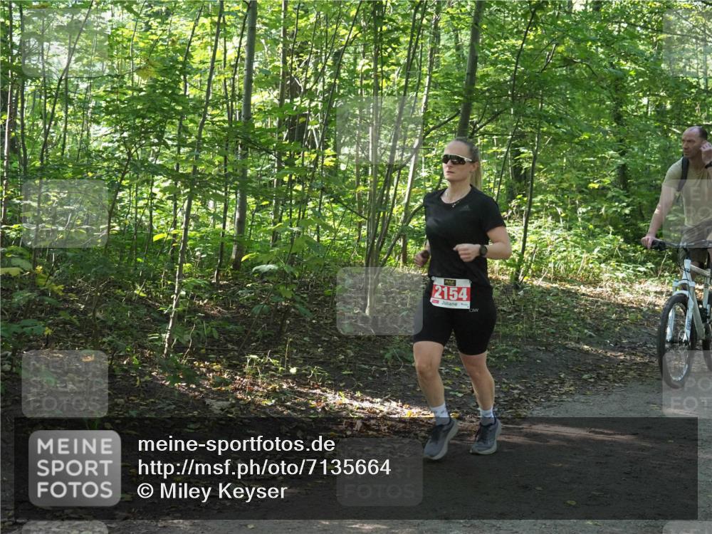 22.09.2024 - 32. Volkslauf durch das schöne Alstertal Miley Keyser http://msf.ph/oto/7135664 22.09.2024 10:45:55 Laufen 2154 meine-sportfotos.de