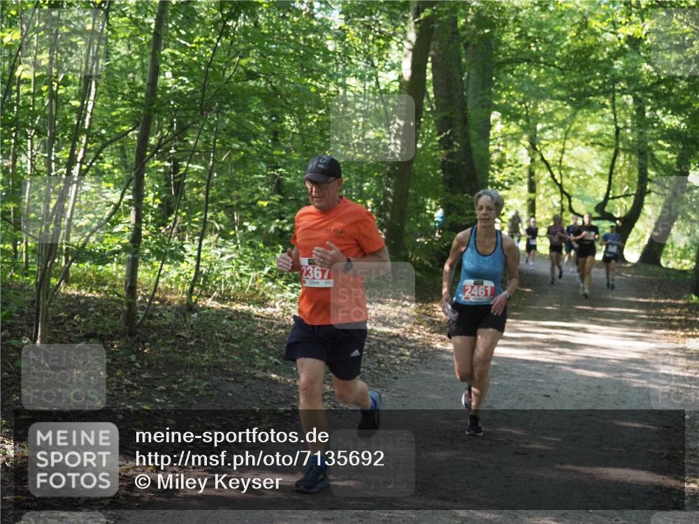 22.09.2024 - 32. Volkslauf durch das schöne Alstertal Miley Keyser http://msf.ph/oto/7135692 22.09.2024 10:45:42 Laufen 2367, 2461 meine-sportfotos.de