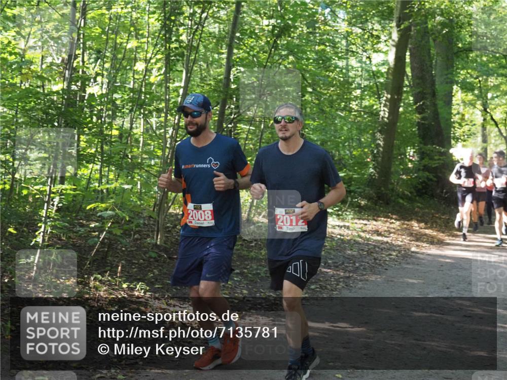22.09.2024 - 32. Volkslauf durch das schöne Alstertal Miley Keyser http://msf.ph/oto/7135781 22.09.2024 10:45:06 Laufen 2008, 2014 meine-sportfotos.de