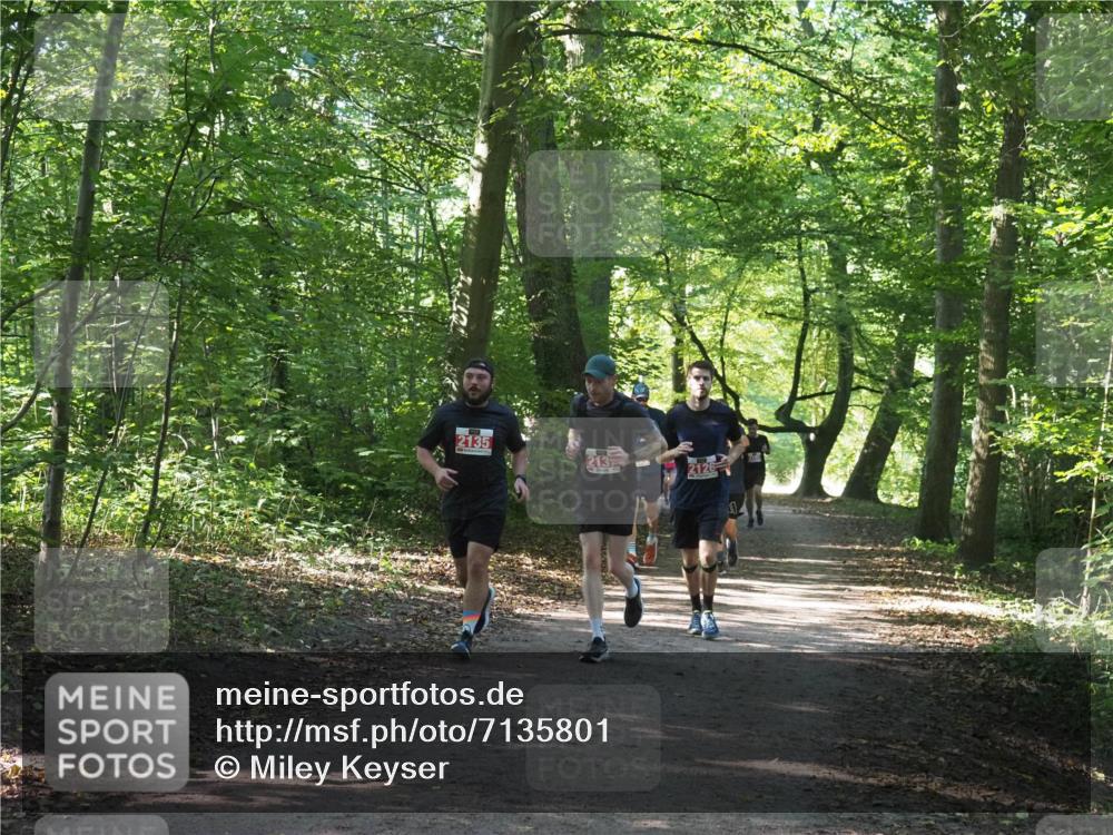 22.09.2024 - 32. Volkslauf durch das schöne Alstertal Miley Keyser http://msf.ph/oto/7135801 22.09.2024 10:45:00 Laufen 2135, 213 meine-sportfotos.de