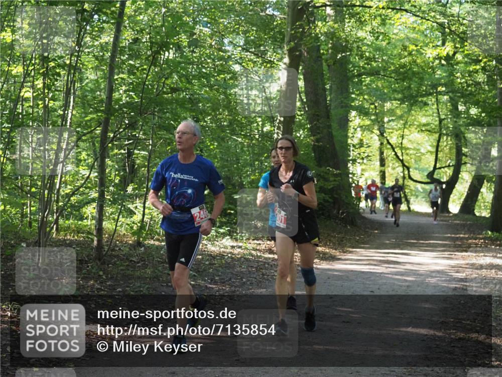 22.09.2024 - 32. Volkslauf durch das schöne Alstertal Miley Keyser http://msf.ph/oto/7135854 22.09.2024 10:44:33 Laufen 246 meine-sportfotos.de