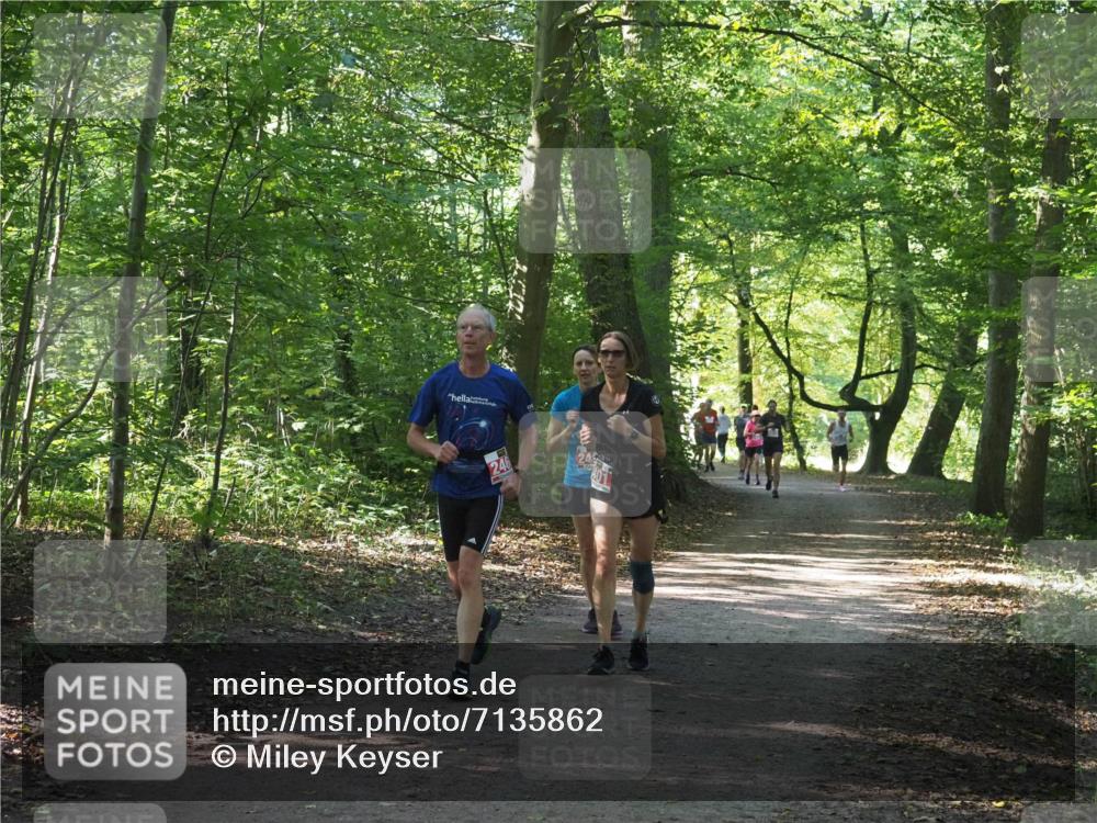 22.09.2024 - 32. Volkslauf durch das schöne Alstertal Miley Keyser http://msf.ph/oto/7135862 22.09.2024 10:44:32 Laufen  meine-sportfotos.de