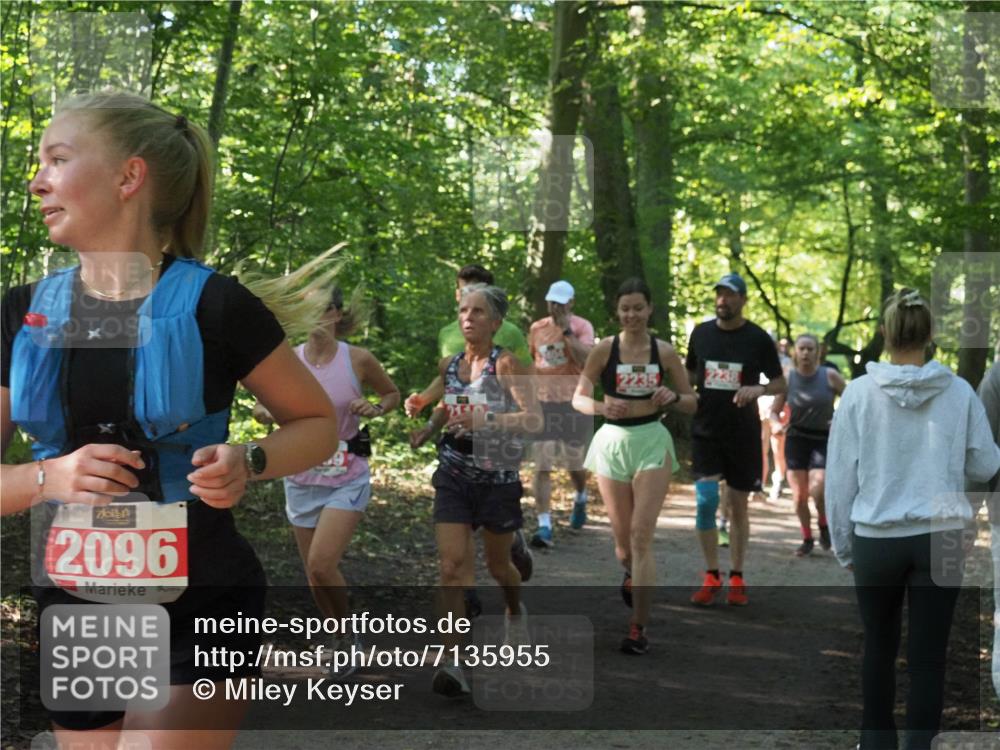 22.09.2024 - 32. Volkslauf durch das schöne Alstertal Miley Keyser http://msf.ph/oto/7135955 22.09.2024 10:43:46 Laufen 2096, 2235 meine-sportfotos.de