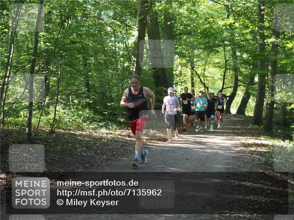 22.09.2024 - 32. Volkslauf durch das schöne Alstertal Miley Keyser http://msf.ph/oto/7135962 22.09.2024 10:43:38 Laufen  meine-sportfotos.de
