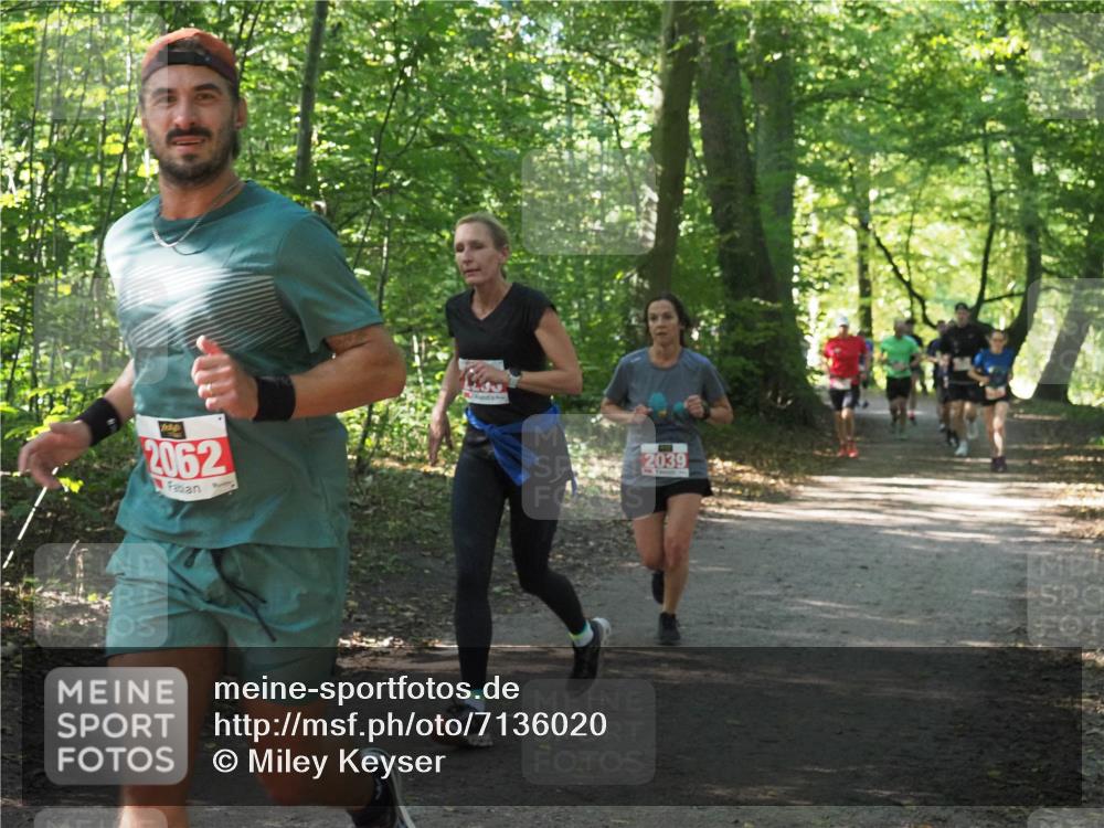 22.09.2024 - 32. Volkslauf durch das schöne Alstertal Miley Keyser http://msf.ph/oto/7136020 22.09.2024 10:43:17 Laufen 2062, 2039 meine-sportfotos.de