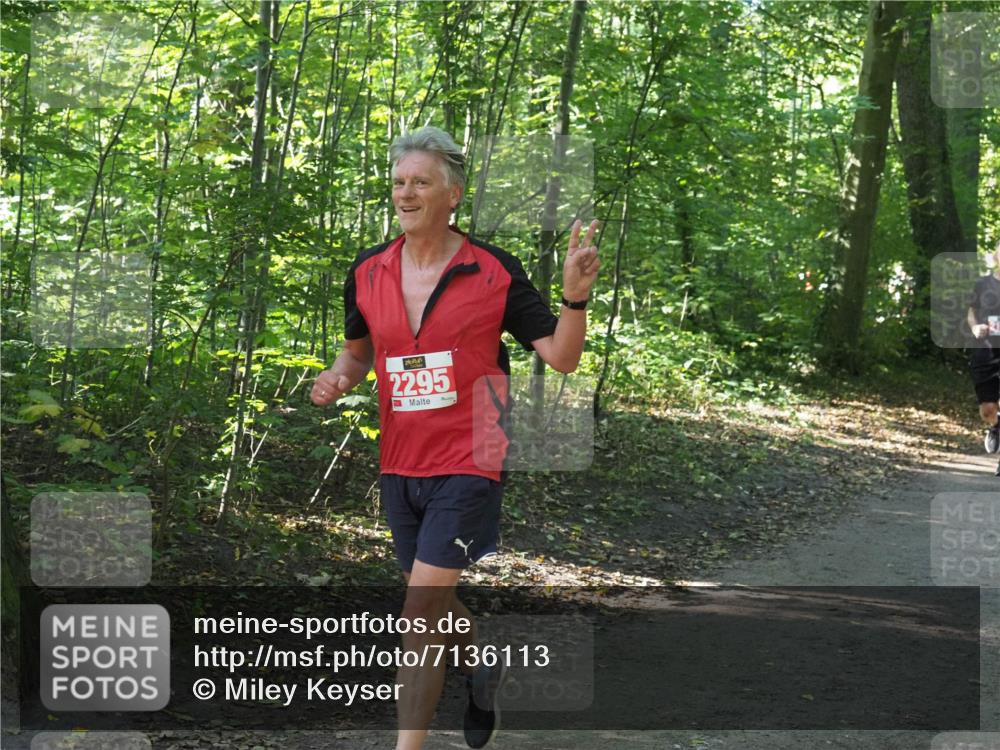 22.09.2024 - 32. Volkslauf durch das schöne Alstertal Miley Keyser http://msf.ph/oto/7136113 22.09.2024 10:42:26 Laufen 2295 meine-sportfotos.de