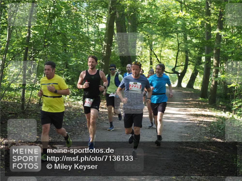 22.09.2024 - 32. Volkslauf durch das schöne Alstertal Miley Keyser http://msf.ph/oto/7136133 22.09.2024 10:42:20 Laufen 2228, 2229 meine-sportfotos.de