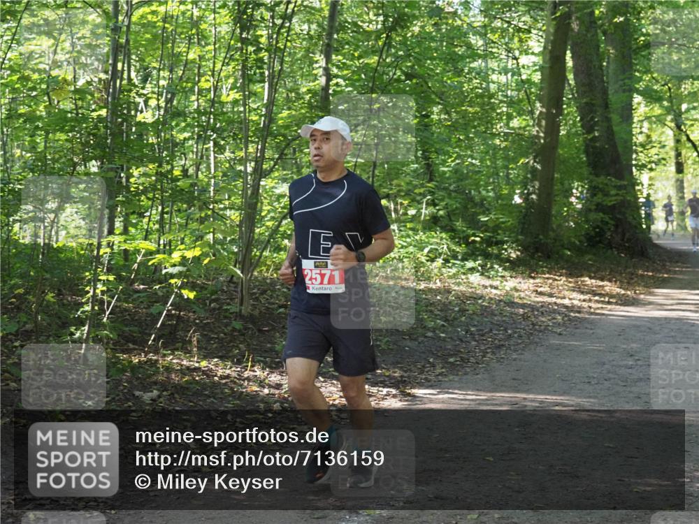22.09.2024 - 32. Volkslauf durch das schöne Alstertal Miley Keyser http://msf.ph/oto/7136159 22.09.2024 10:42:05 Laufen 2571 meine-sportfotos.de