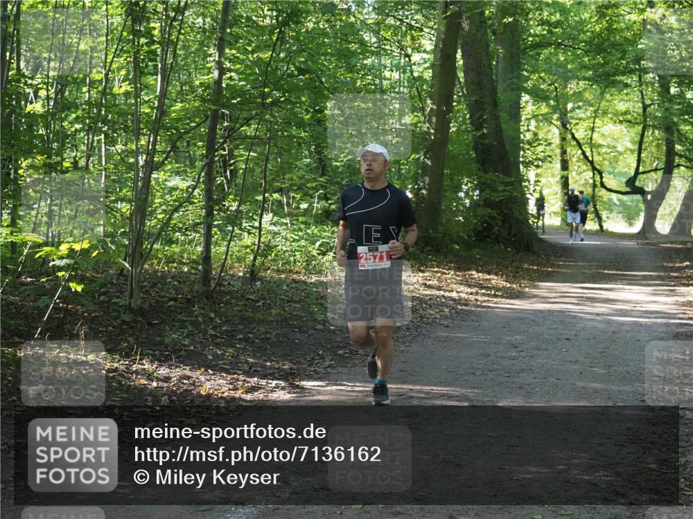 22.09.2024 - 32. Volkslauf durch das schöne Alstertal Miley Keyser http://msf.ph/oto/7136162 22.09.2024 10:42:04 Laufen 2571 meine-sportfotos.de