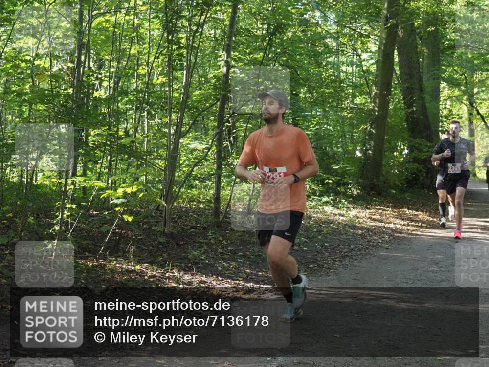 22.09.2024 - 32. Volkslauf durch das schöne Alstertal Miley Keyser http://msf.ph/oto/7136178 22.09.2024 10:41:58 Laufen  meine-sportfotos.de
