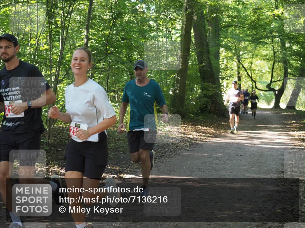 22.09.2024 - 32. Volkslauf durch das schöne Alstertal Miley Keyser http://msf.ph/oto/7136216 22.09.2024 10:41:46 Laufen 2 meine-sportfotos.de