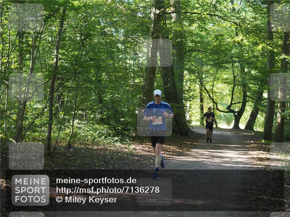 22.09.2024 - 32. Volkslauf durch das schöne Alstertal Miley Keyser http://msf.ph/oto/7136278 22.09.2024 10:41:17 Laufen 2521 meine-sportfotos.de