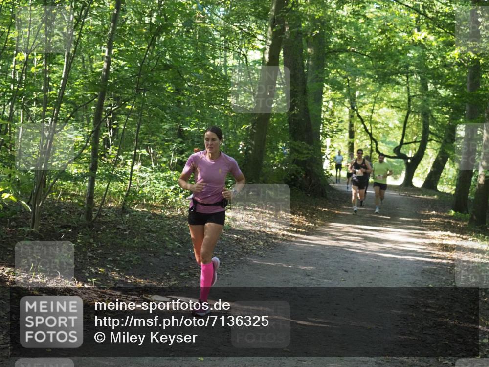 22.09.2024 - 32. Volkslauf durch das schöne Alstertal Miley Keyser http://msf.ph/oto/7136325 22.09.2024 10:40:57 Laufen  meine-sportfotos.de