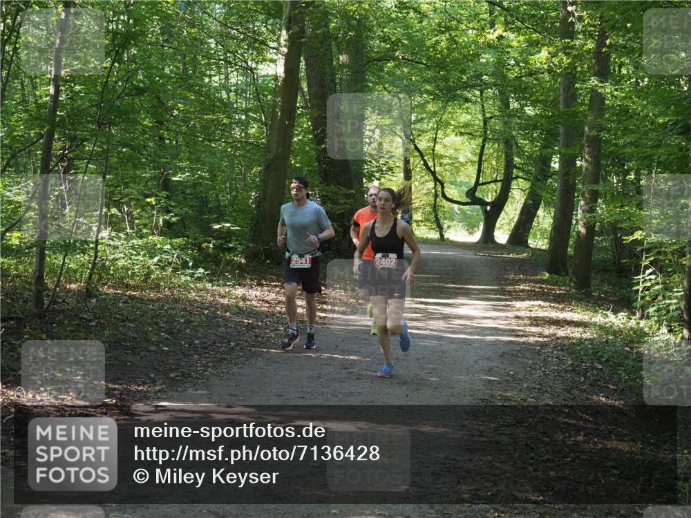 22.09.2024 - 32. Volkslauf durch das schöne Alstertal Miley Keyser http://msf.ph/oto/7136428 22.09.2024 10:39:54 Laufen 2541, 2402 meine-sportfotos.de