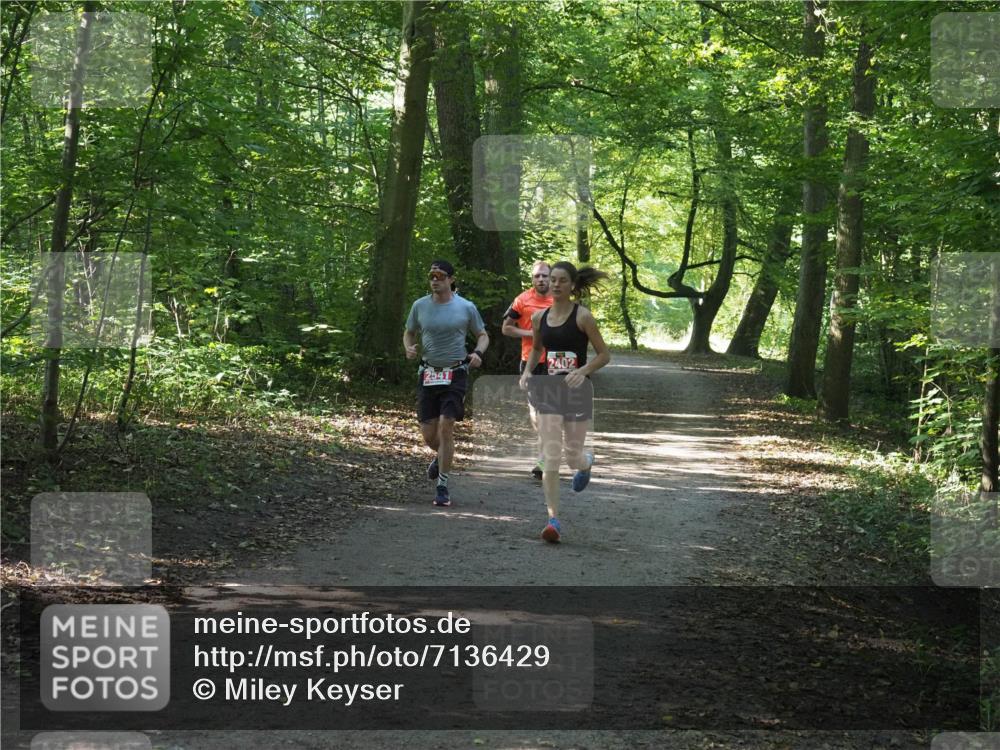 22.09.2024 - 32. Volkslauf durch das schöne Alstertal Miley Keyser http://msf.ph/oto/7136429 22.09.2024 10:39:53 Laufen 2541, 2402 meine-sportfotos.de