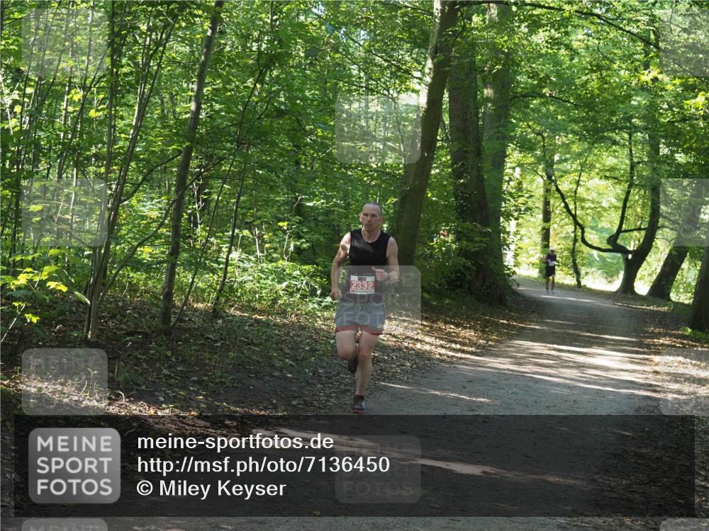 22.09.2024 - 32. Volkslauf durch das schöne Alstertal Miley Keyser http://msf.ph/oto/7136450 22.09.2024 10:39:37 Laufen 2332 meine-sportfotos.de