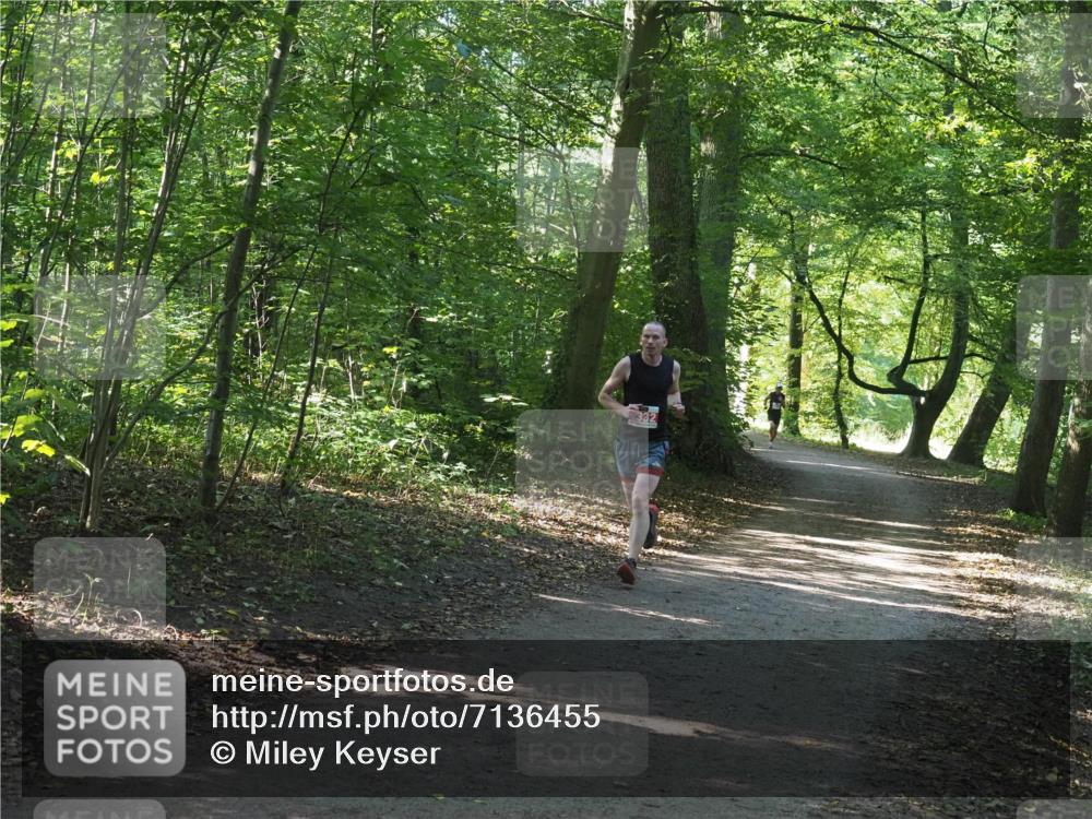 22.09.2024 - 32. Volkslauf durch das schöne Alstertal Miley Keyser http://msf.ph/oto/7136455 22.09.2024 10:39:36 Laufen 332 meine-sportfotos.de