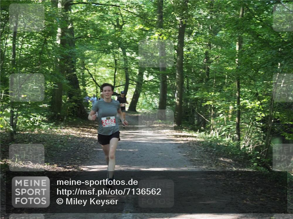 22.09.2024 - 32. Volkslauf durch das schöne Alstertal Miley Keyser http://msf.ph/oto/7136562 22.09.2024 10:38:54 Laufen 2462 meine-sportfotos.de