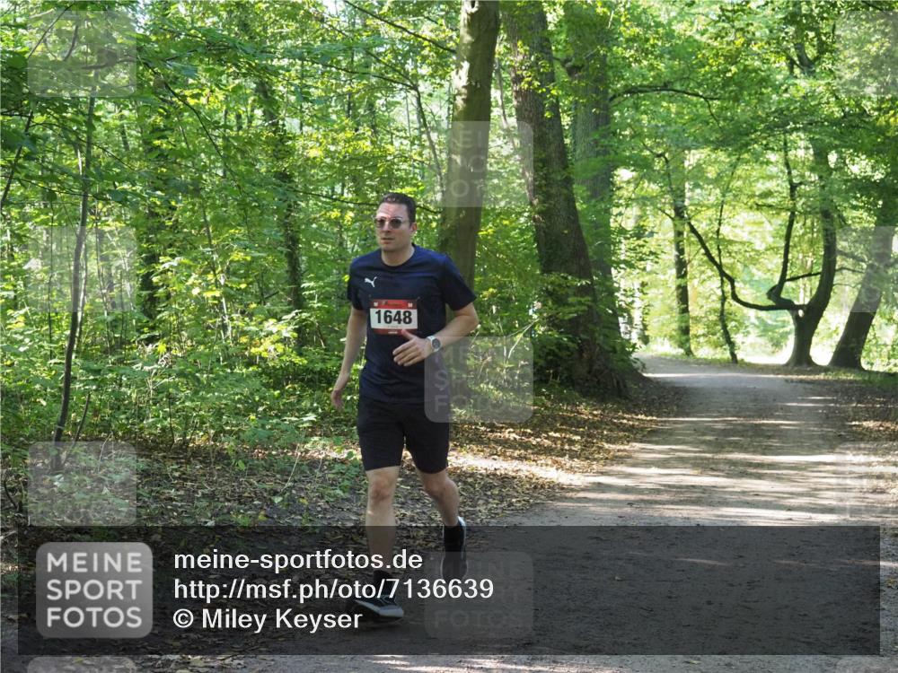 22.09.2024 - 32. Volkslauf durch das schöne Alstertal Miley Keyser http://msf.ph/oto/7136639 22.09.2024 10:27:57 Laufen 1648 meine-sportfotos.de