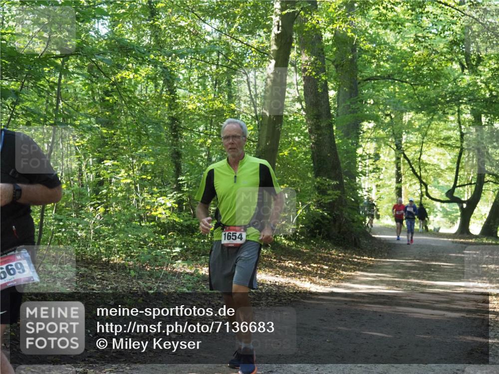 22.09.2024 - 32. Volkslauf durch das schöne Alstertal Miley Keyser http://msf.ph/oto/7136683 22.09.2024 10:27:23 Laufen 669, 1654 meine-sportfotos.de