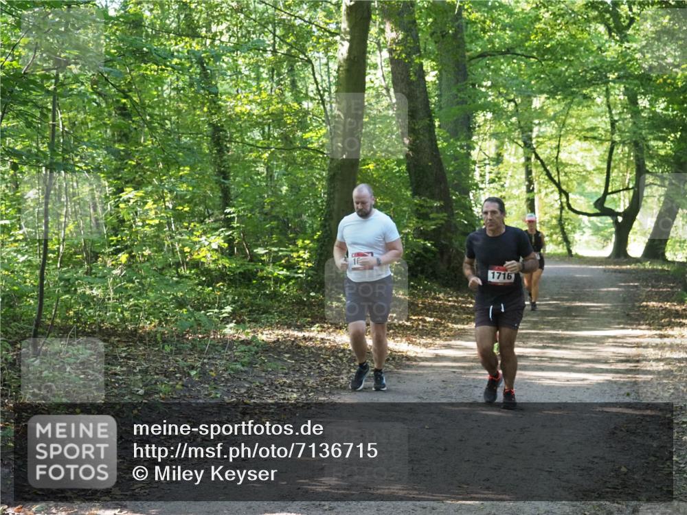 22.09.2024 - 32. Volkslauf durch das schöne Alstertal Miley Keyser http://msf.ph/oto/7136715 22.09.2024 10:26:34 Laufen 1716 meine-sportfotos.de