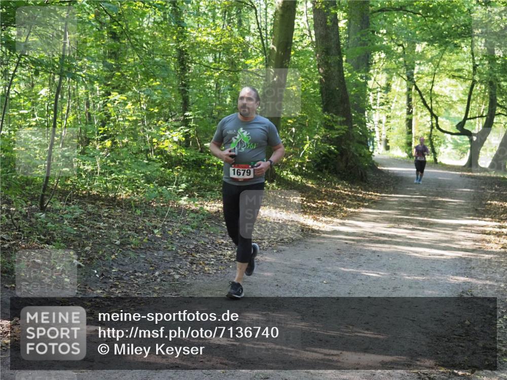 22.09.2024 - 32. Volkslauf durch das schöne Alstertal Miley Keyser http://msf.ph/oto/7136740 22.09.2024 10:26:12 Laufen 361, 1679 meine-sportfotos.de
