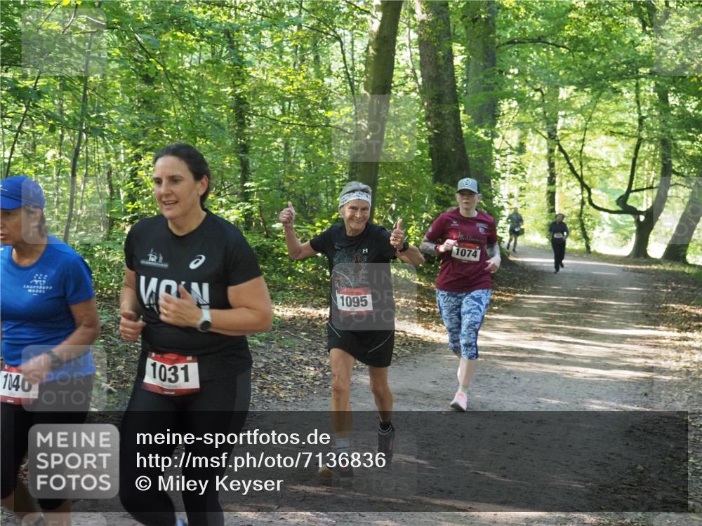 22.09.2024 - 32. Volkslauf durch das schöne Alstertal Miley Keyser http://msf.ph/oto/7136836 22.09.2024 10:25:06 Laufen 1140, 1031, 1095, 1074 meine-sportfotos.de