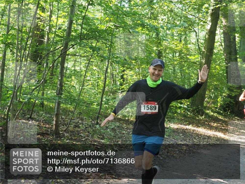 22.09.2024 - 32. Volkslauf durch das schöne Alstertal Miley Keyser http://msf.ph/oto/7136866 22.09.2024 10:24:51 Laufen 1589 meine-sportfotos.de