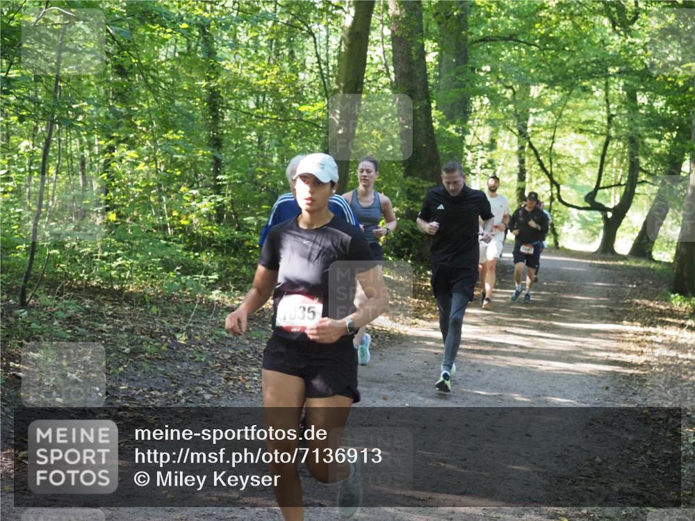 22.09.2024 - 32. Volkslauf durch das schöne Alstertal Miley Keyser http://msf.ph/oto/7136913 22.09.2024 10:24:38 Laufen 1035, 1649 meine-sportfotos.de