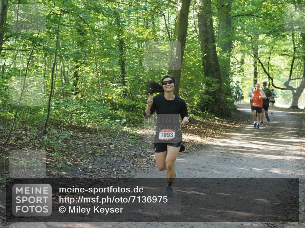 22.09.2024 - 32. Volkslauf durch das schöne Alstertal Miley Keyser http://msf.ph/oto/7136975 22.09.2024 10:24:09 Laufen 1093, 1638 meine-sportfotos.de