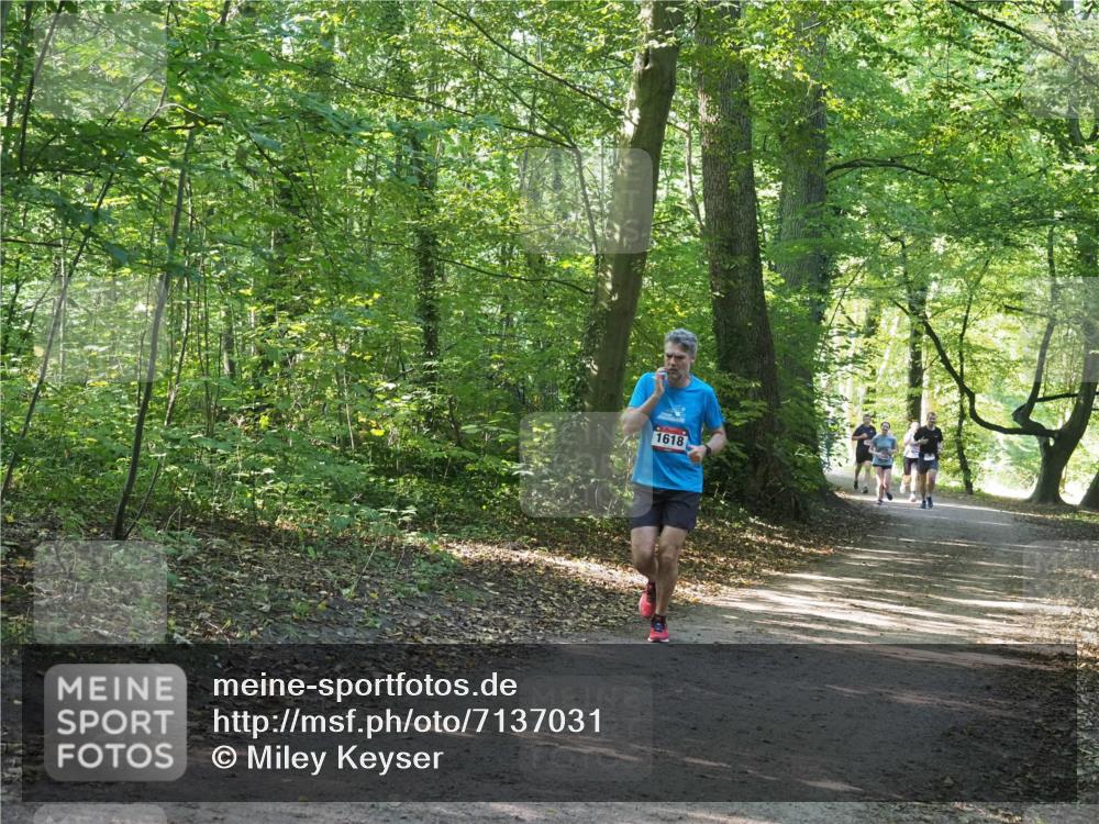22.09.2024 - 32. Volkslauf durch das schöne Alstertal Miley Keyser http://msf.ph/oto/7137031 22.09.2024 10:23:42 Laufen 1618 meine-sportfotos.de