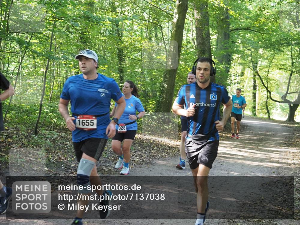 22.09.2024 - 32. Volkslauf durch das schöne Alstertal Miley Keyser http://msf.ph/oto/7137038 22.09.2024 10:23:39 Laufen 1655, 028, 1610 meine-sportfotos.de