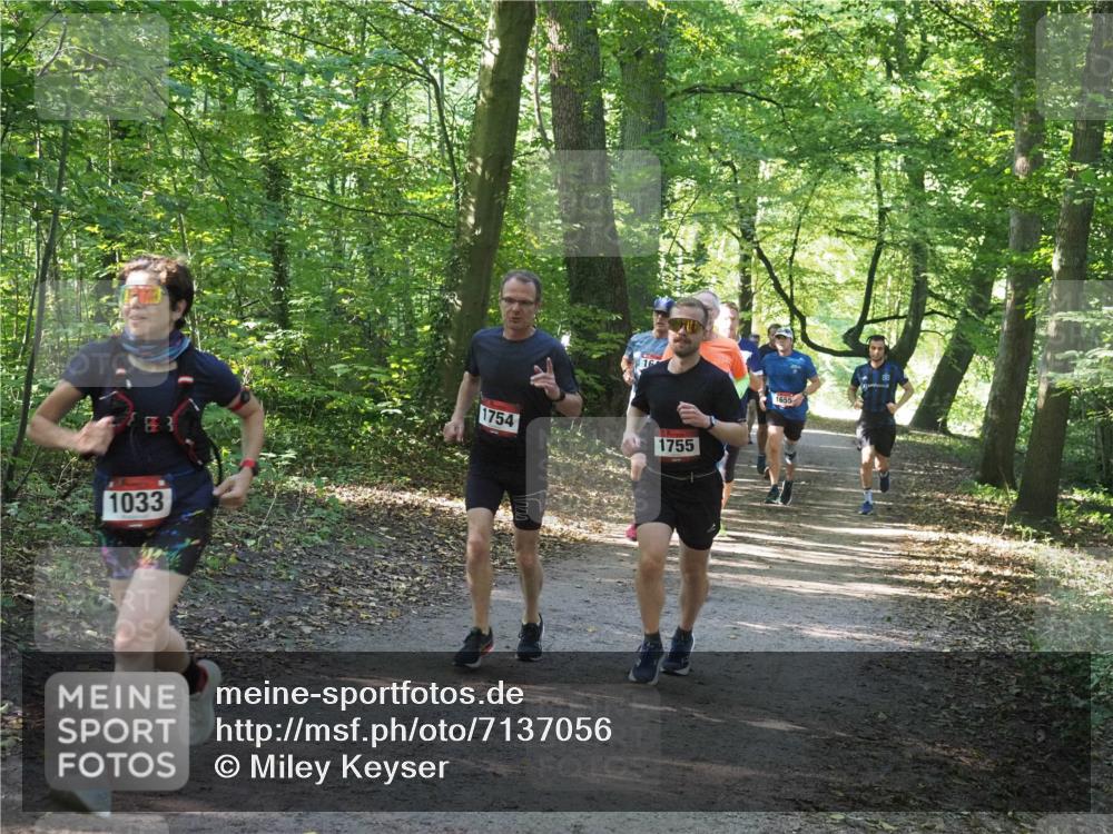 22.09.2024 - 32. Volkslauf durch das schöne Alstertal Miley Keyser http://msf.ph/oto/7137056 22.09.2024 10:23:35 Laufen 1754, 3, 1033, 1755, 1655 meine-sportfotos.de