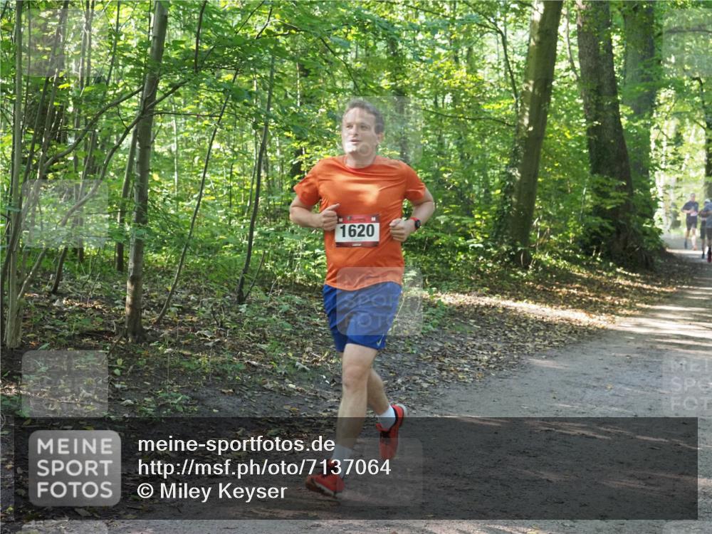 22.09.2024 - 32. Volkslauf durch das schöne Alstertal Miley Keyser http://msf.ph/oto/7137064 22.09.2024 10:23:28 Laufen 1620 meine-sportfotos.de