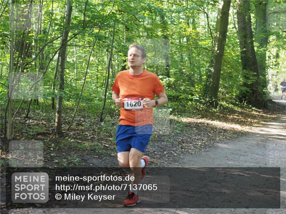 22.09.2024 - 32. Volkslauf durch das schöne Alstertal Miley Keyser http://msf.ph/oto/7137065 22.09.2024 10:23:28 Laufen 1620 meine-sportfotos.de
