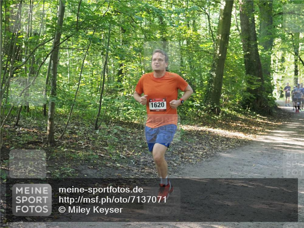 22.09.2024 - 32. Volkslauf durch das schöne Alstertal Miley Keyser http://msf.ph/oto/7137071 22.09.2024 10:23:28 Laufen 1620 meine-sportfotos.de