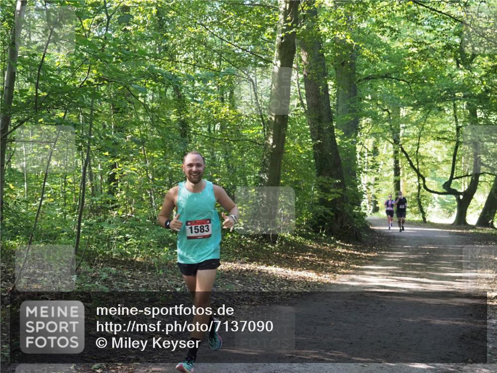 22.09.2024 - 32. Volkslauf durch das schöne Alstertal Miley Keyser http://msf.ph/oto/7137090 22.09.2024 10:23:12 Laufen 1583 meine-sportfotos.de